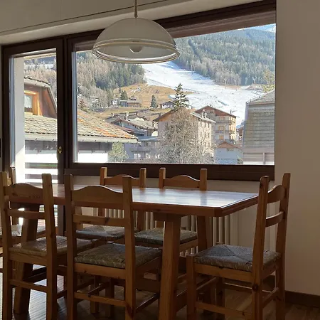 Trilocale Panoramico A Con Vista Mozzafiato * Μπόρμιο